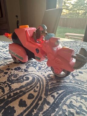 Paw Patrol Liberty Vehicle -Rare